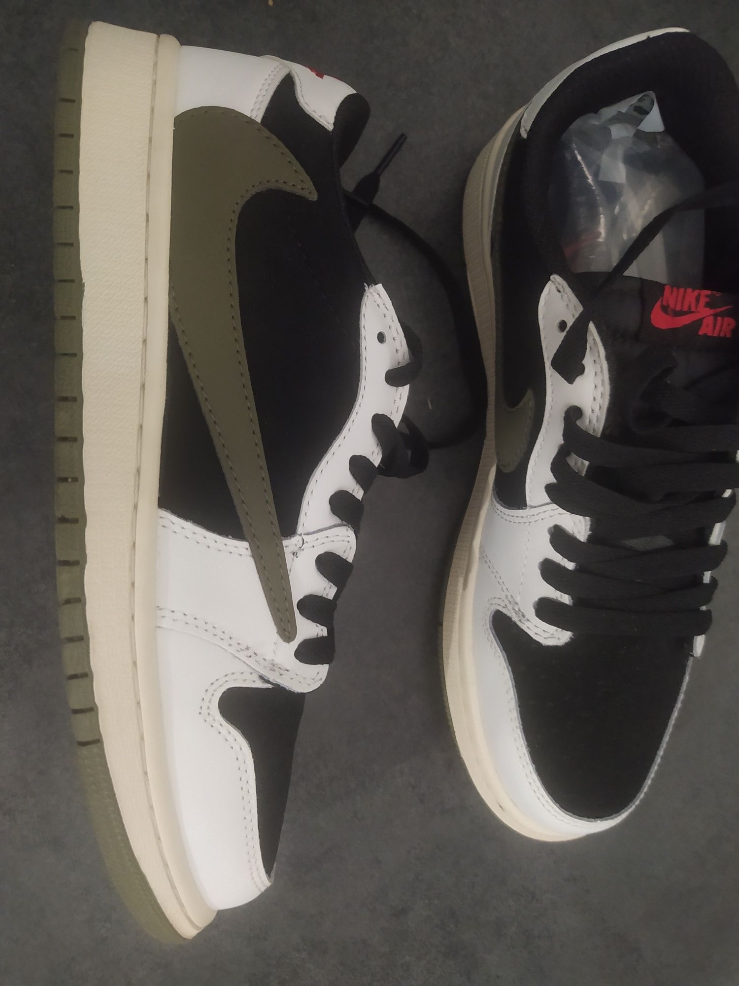 Jordan 1 Retro Low OG SP Travis Scott Olive R.41