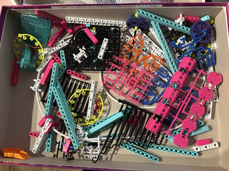 Klocki Labolatorium mechaniki Clementoni