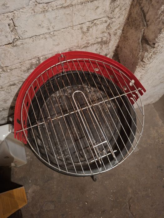 Grill węglowy Wałcz