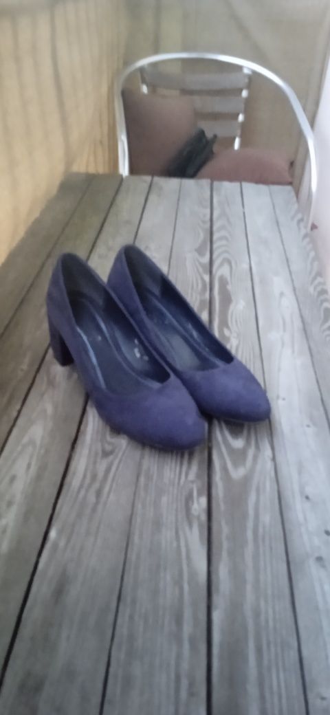 Damskie buty na kwadratowym słupku Seastar