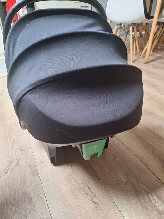 Fotelik samochodowy Avionaut cosmo