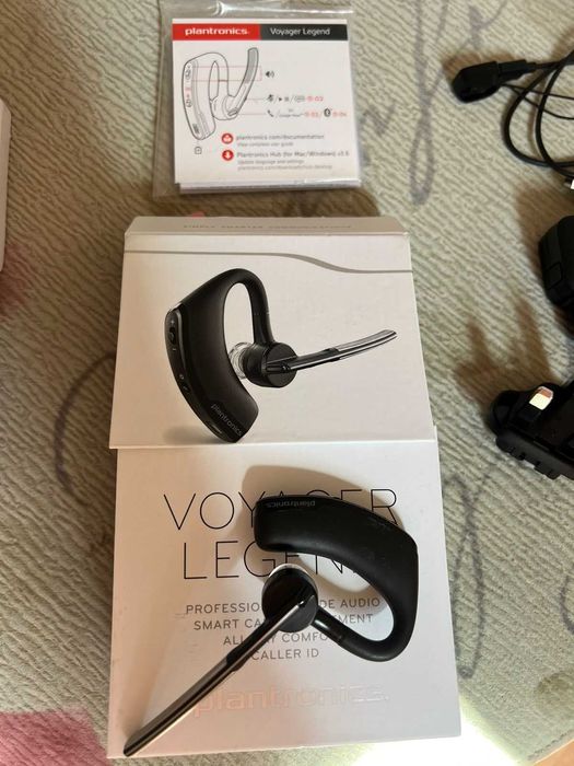 Bluetooth гарнитуру Plantronics 5200 и Plantronics LEGEND