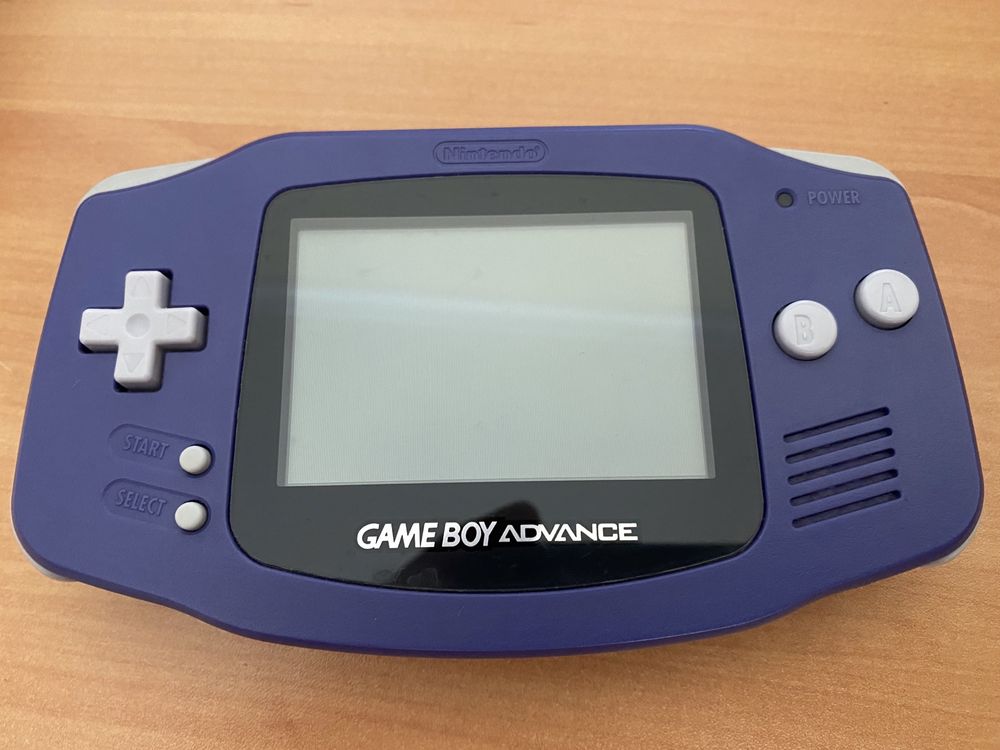 Gameboy Advance original + ecra a cores retroiluminado e acessorios