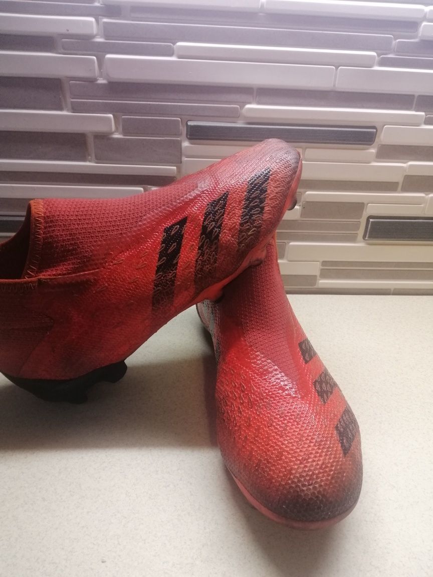 Бутсы Adidas Predator