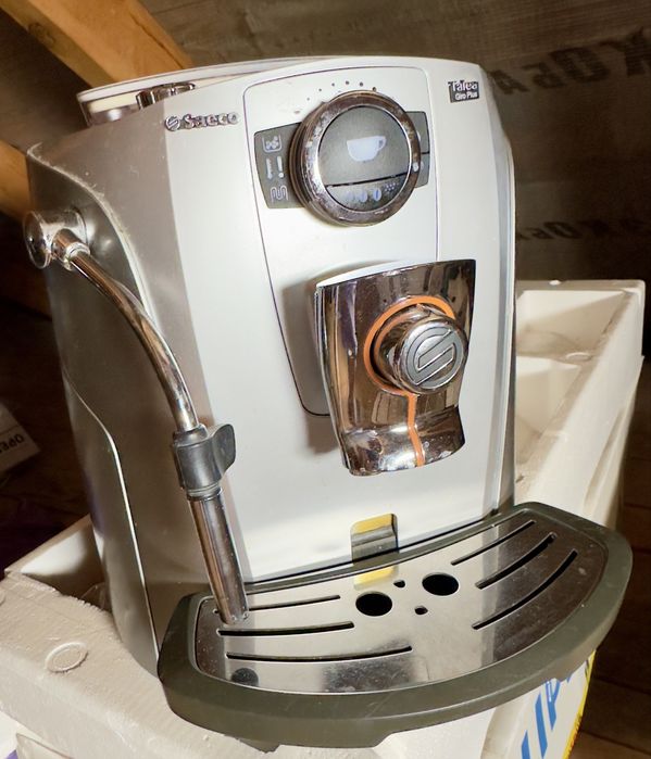 Кофемашина Saeco Talea Giro Plus