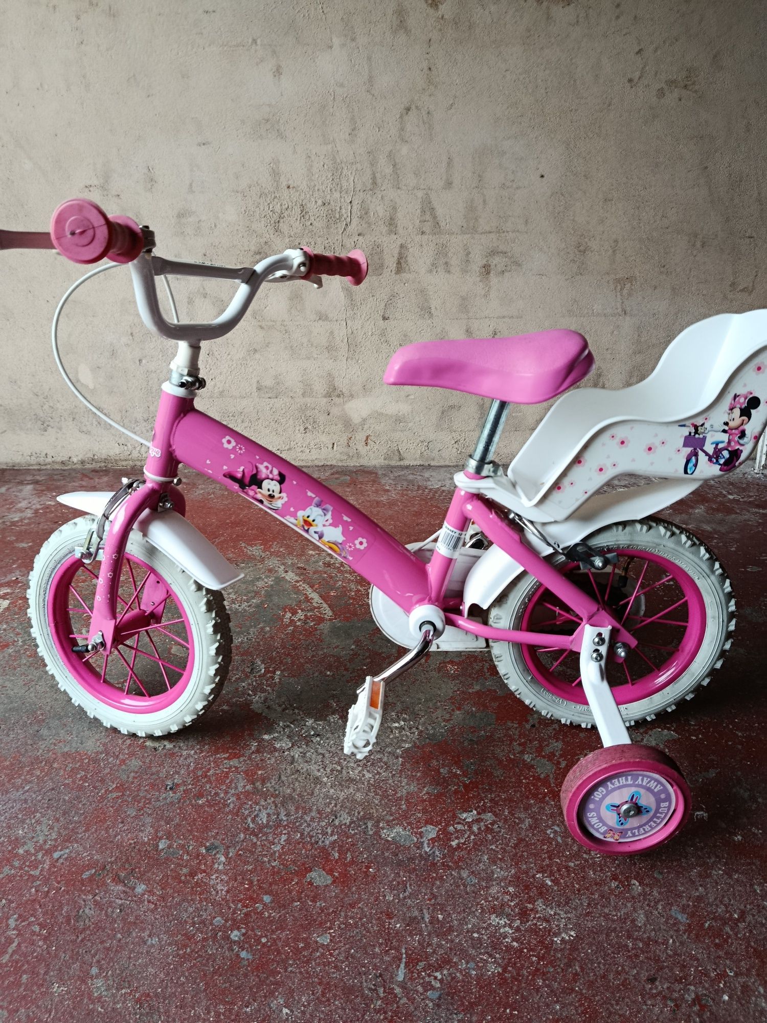 Bicicleta de criança em bom estado geral
