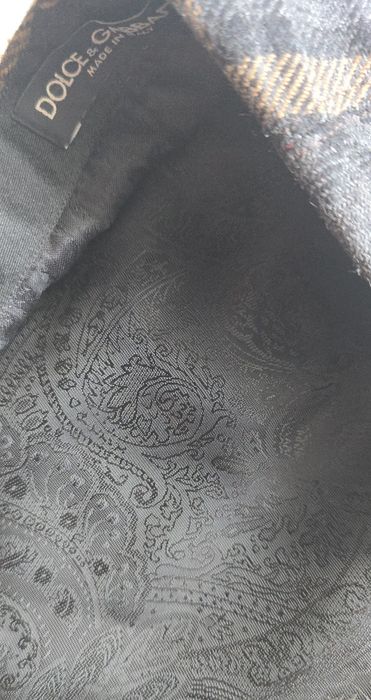 Boina 100€ lã Dolce & Gabanna