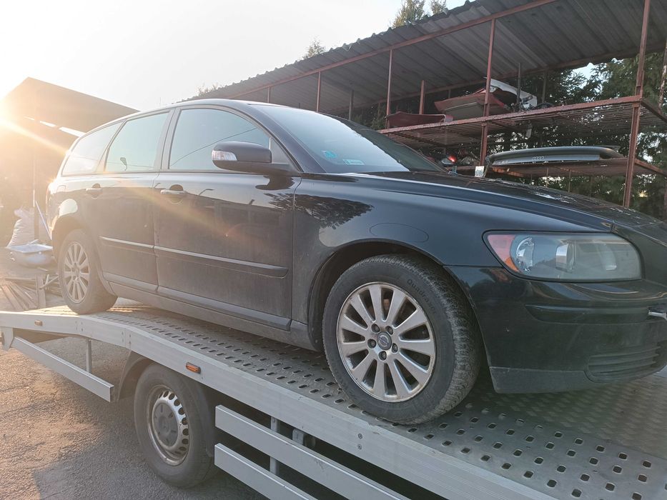 Volvo V50 na części