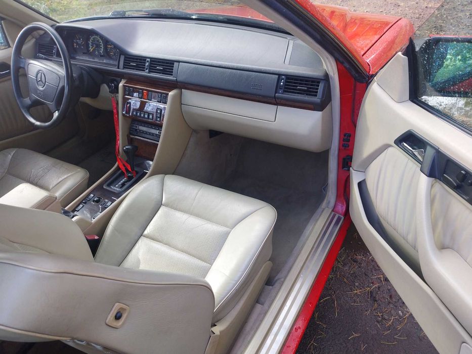 Sprzedam Mercedes-Benz z  1992 r  w 124 300 CE Coupe