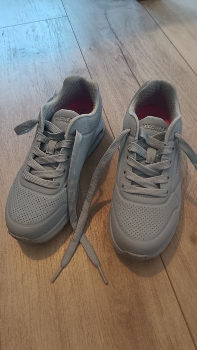 skechers buty r 33.5