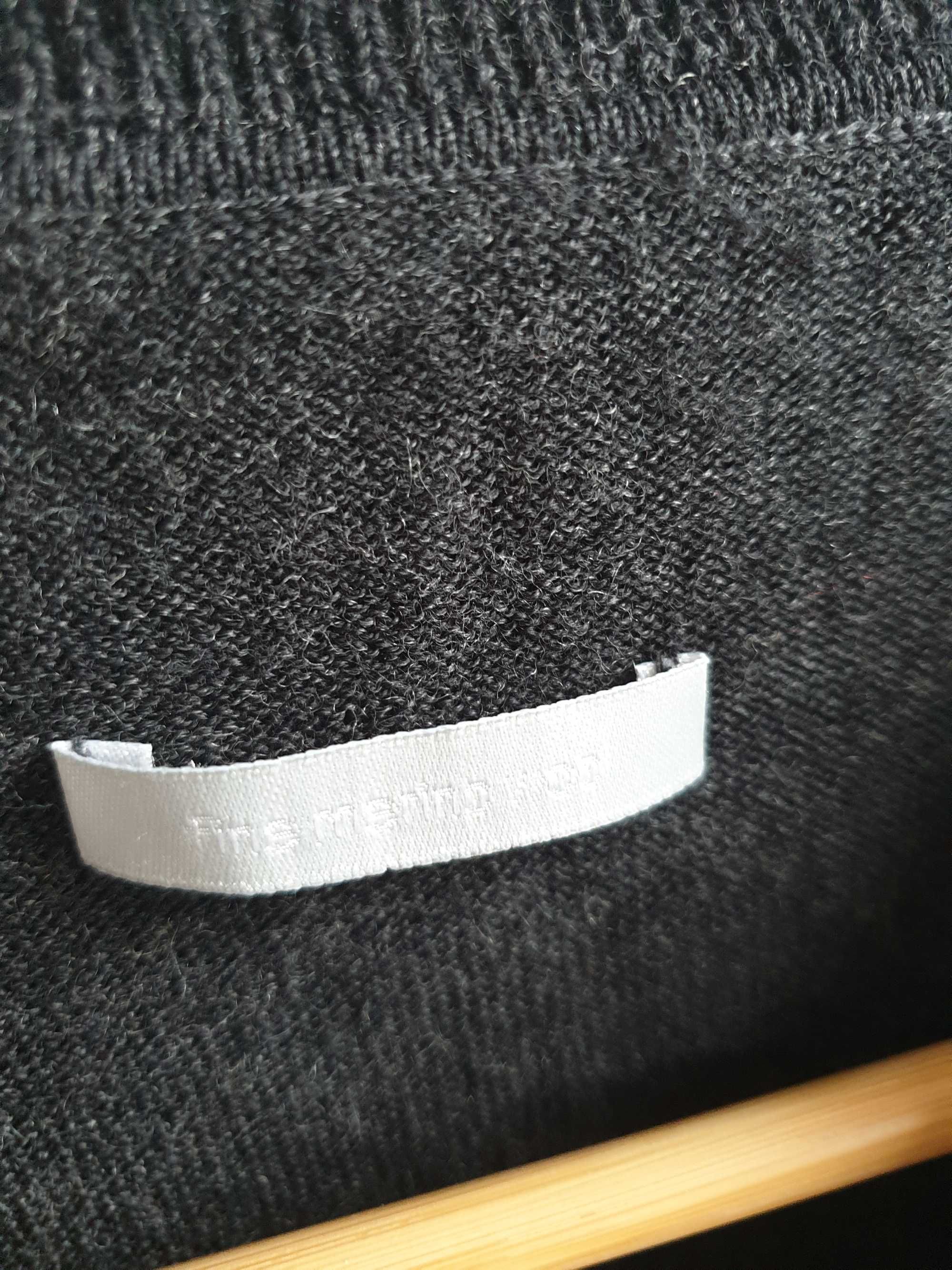Minimalistyczny szary sweter wełniany L 100% merino