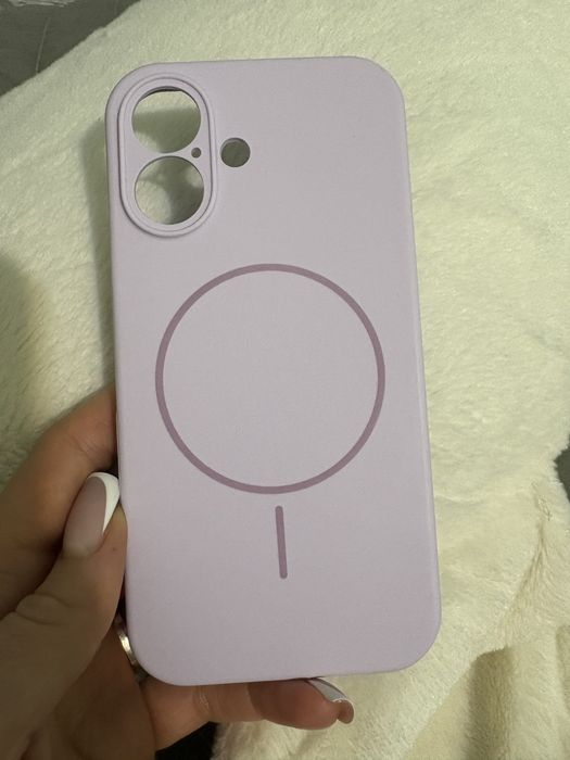 Чохол на iphone 16