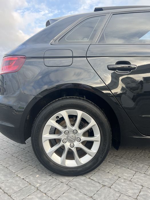 Ауді а3, 2015 року, продаж