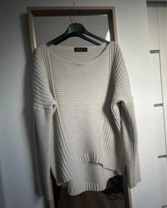 Reserved asymetryczny sweter damski L