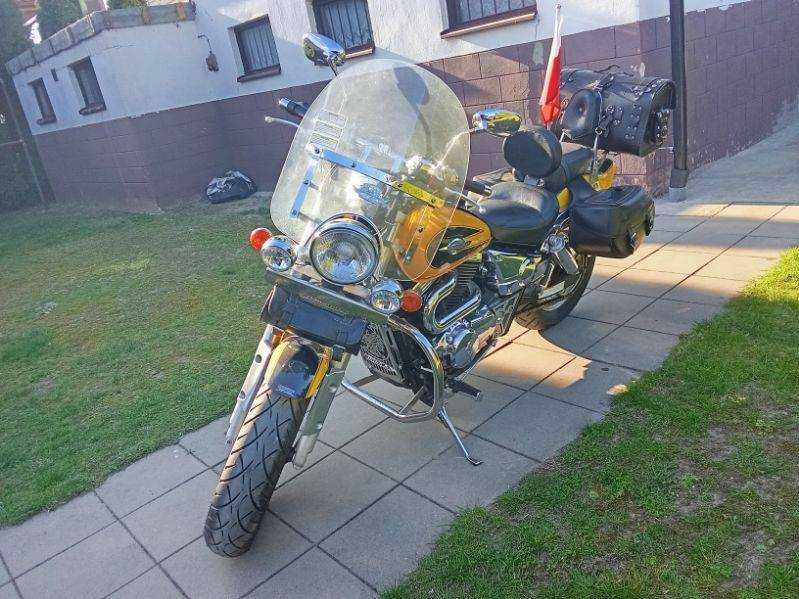 Suzuki Marauder VZ800