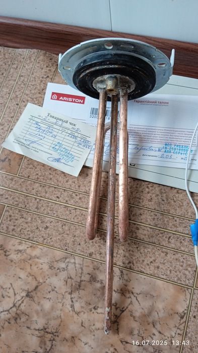 Тен ,Терморегулятор от нагревательного бака. Недорого.