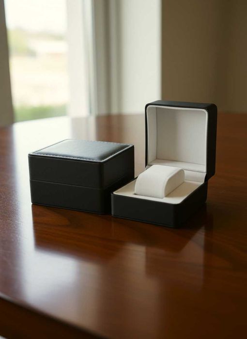 Eleganckie etui na zegarek