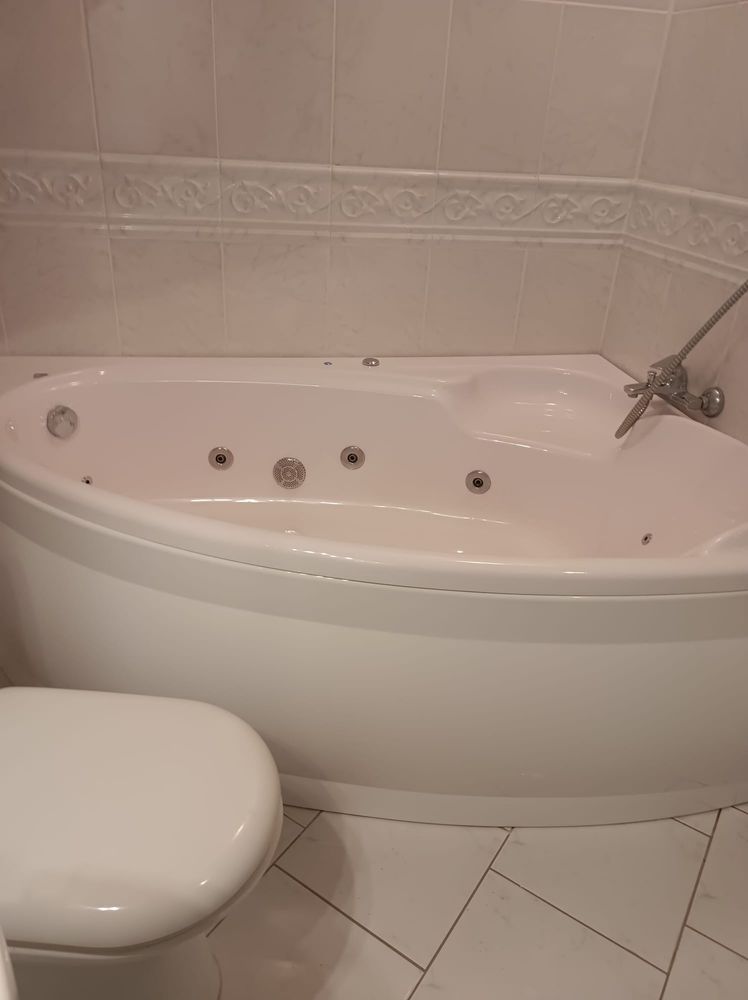 Wanna z hydromasażem