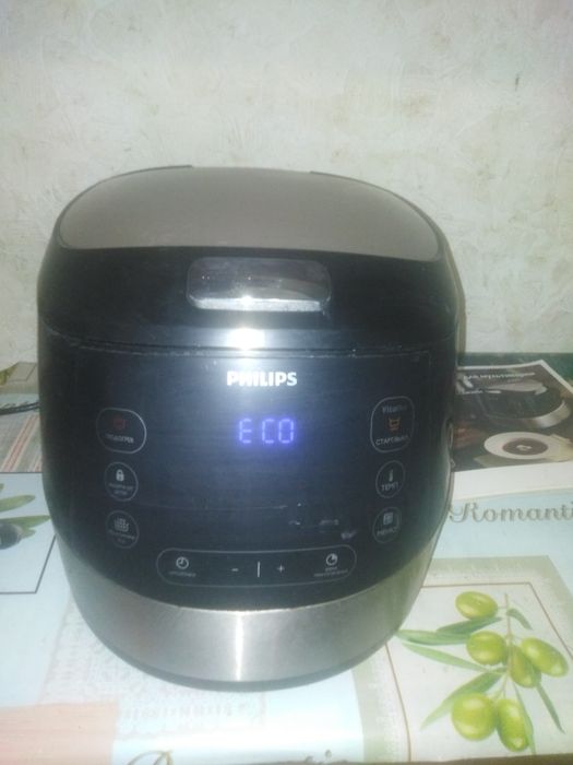 Мультиварка PHILIPS рабочая сенсорная