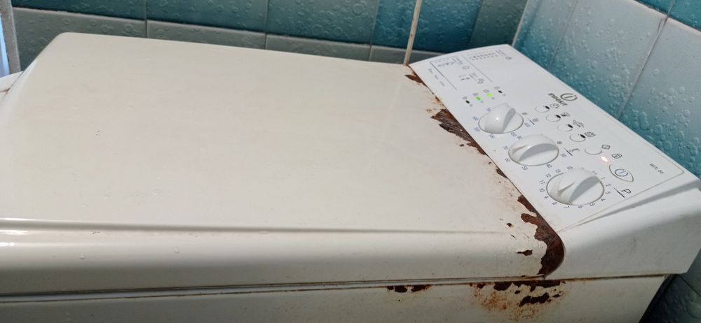 Пральна машина indesit WITL 86.