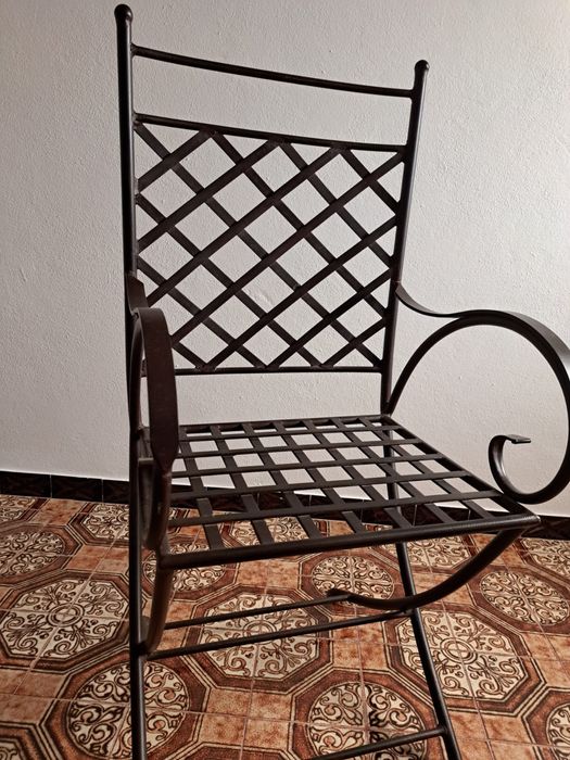 Cadeira em ferro