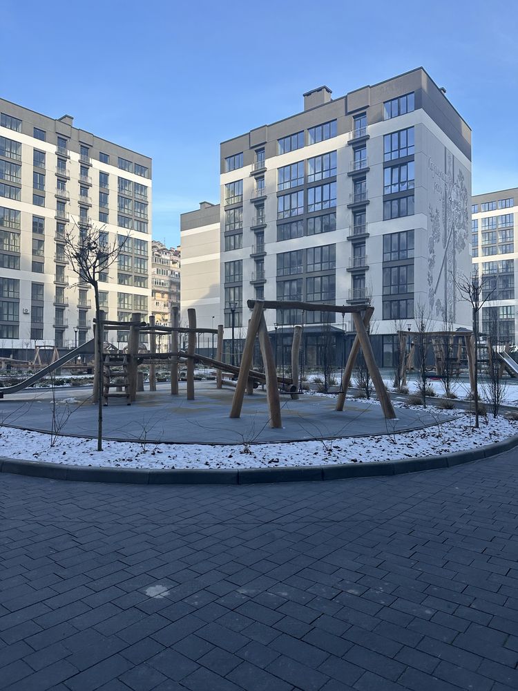 1 кім.квартира в зданому будинку