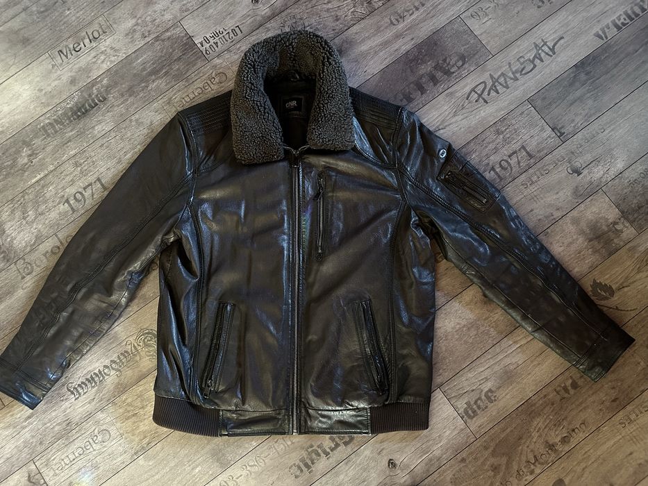 Kurtka skórzana. Naturalna