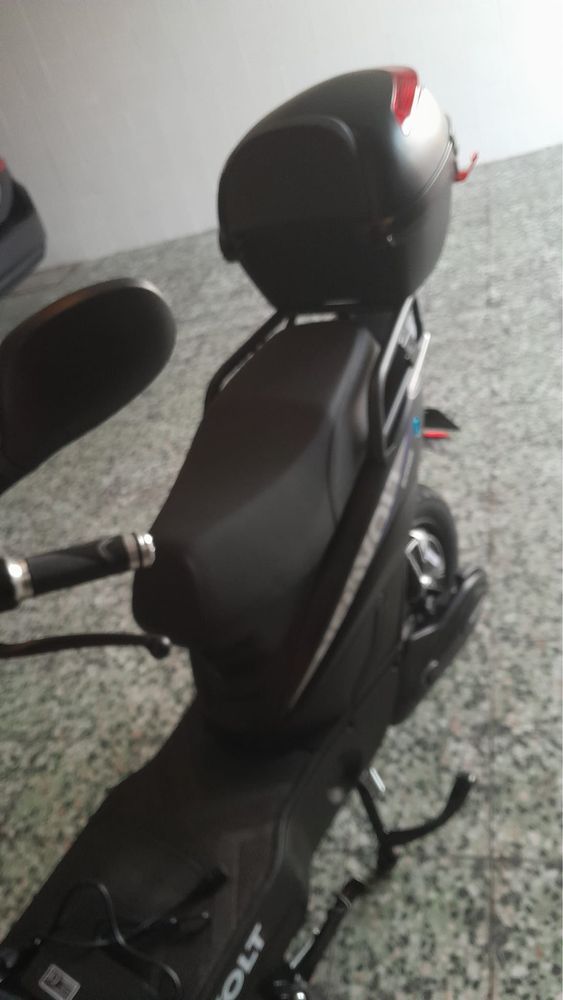 Mota elétrica como nova - garantia - oferta capacete