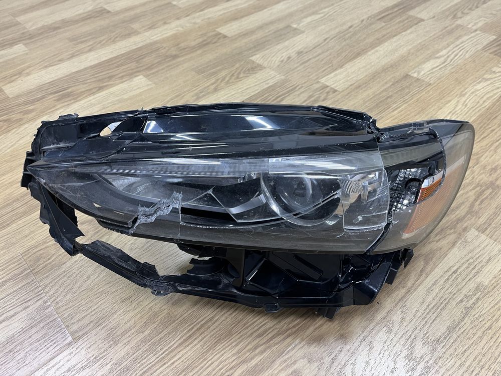 Фара Mazda 6, 2018 на відновлення, передня ліва
