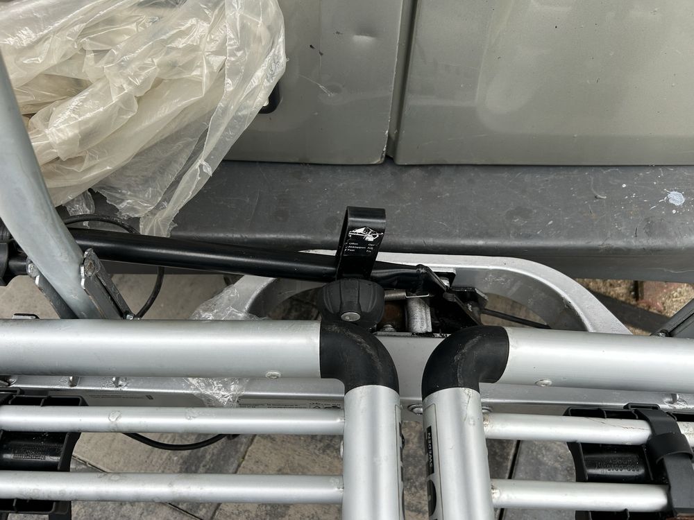 Pagarznik na 2 rowery Thule EuroClasicc Pro902