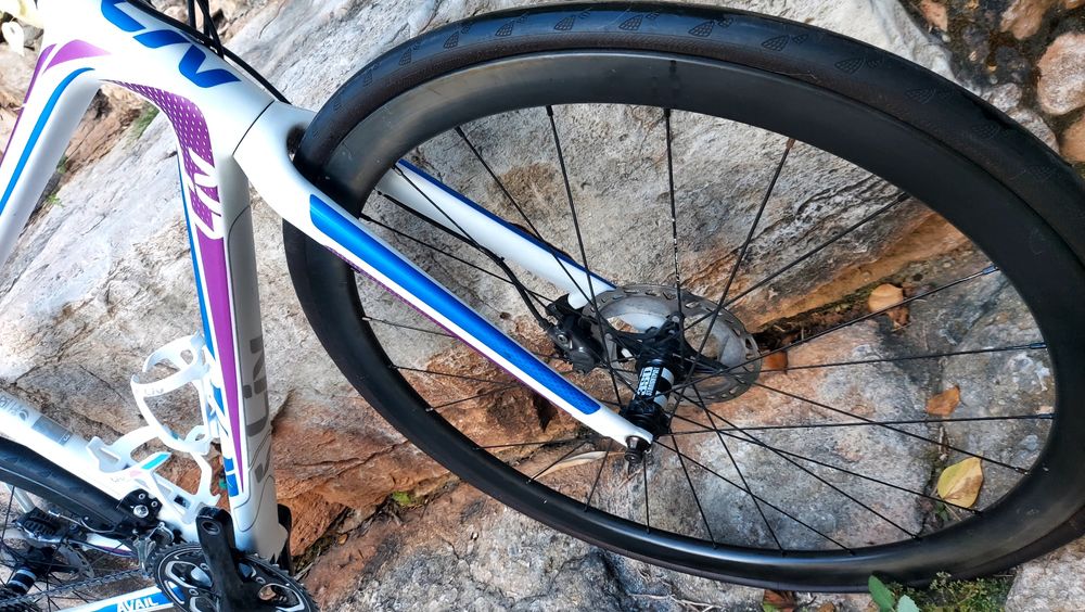 Liv Avail(Giant) Disco Carbono t52