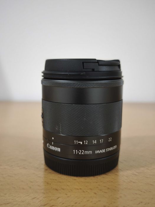 Canon EF-M 11-22mm grande ângular