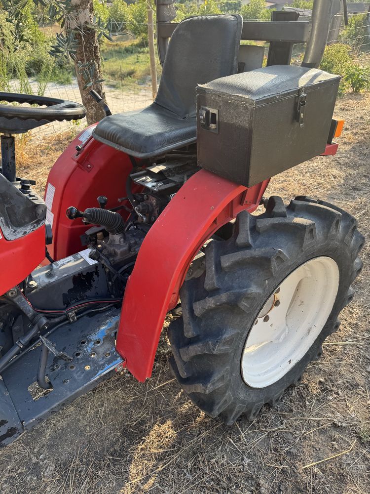 Mini trator mitsubishi 180d