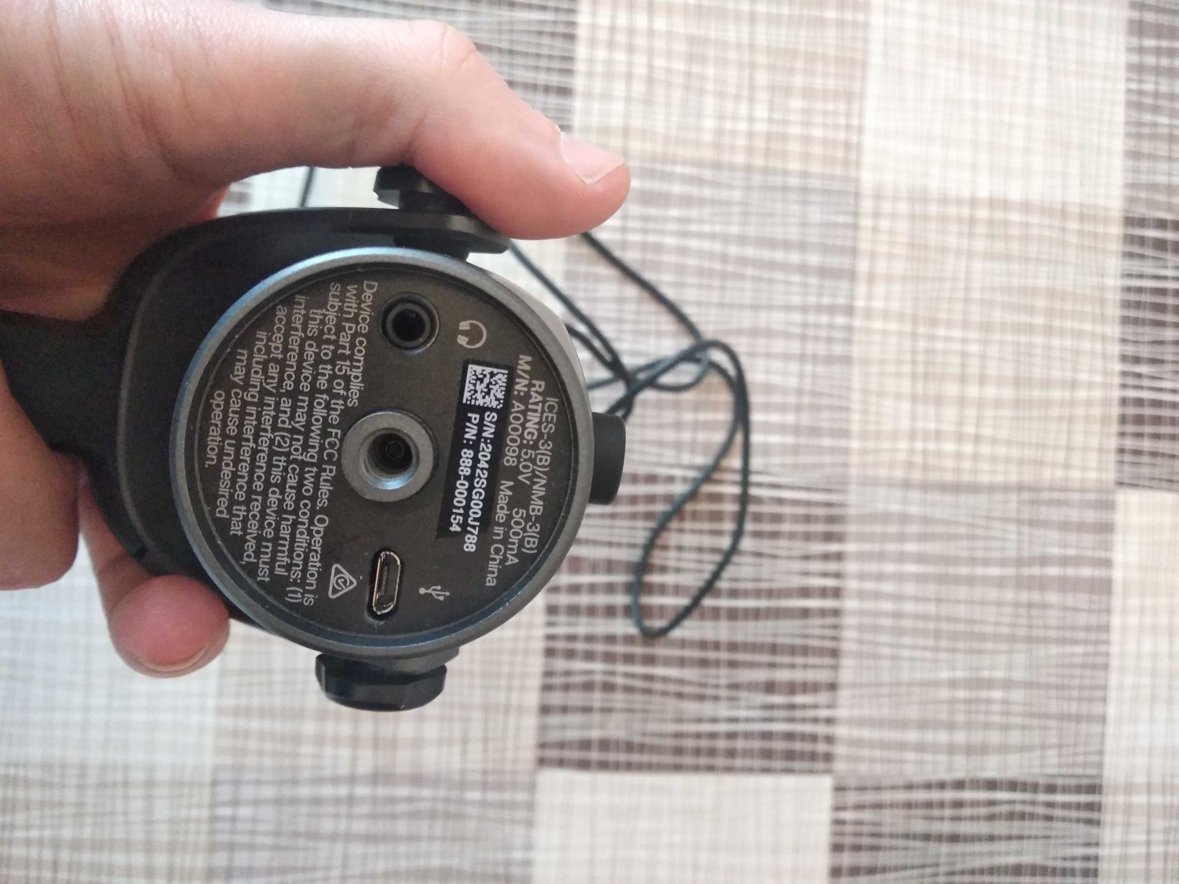 Мікрофон Blue Yeti Nano