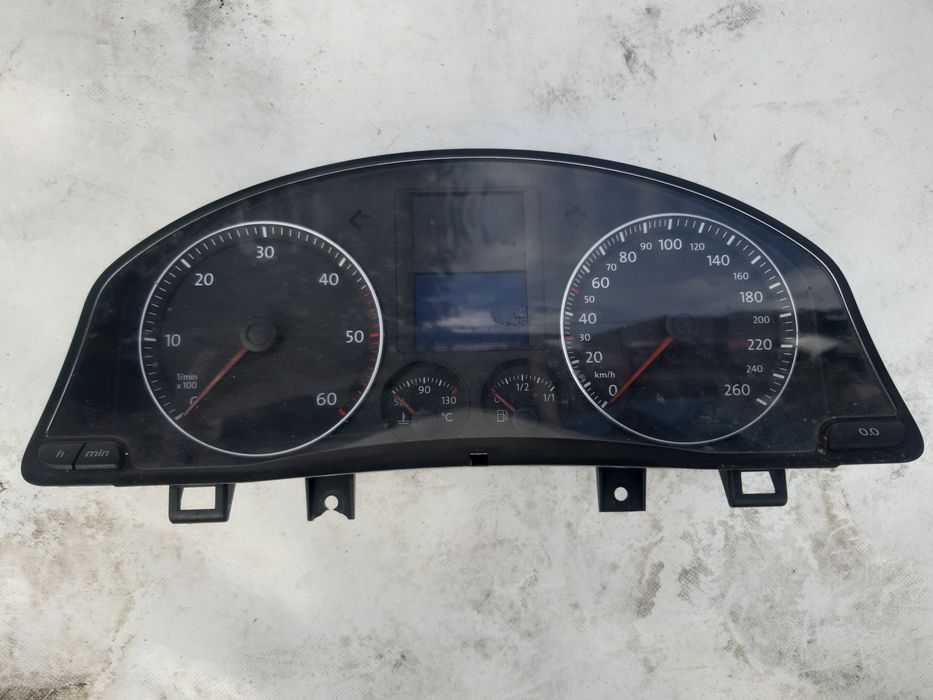 Volkswagen Golf 5 V 1.9 tdi licznik zegary prędkościomierz