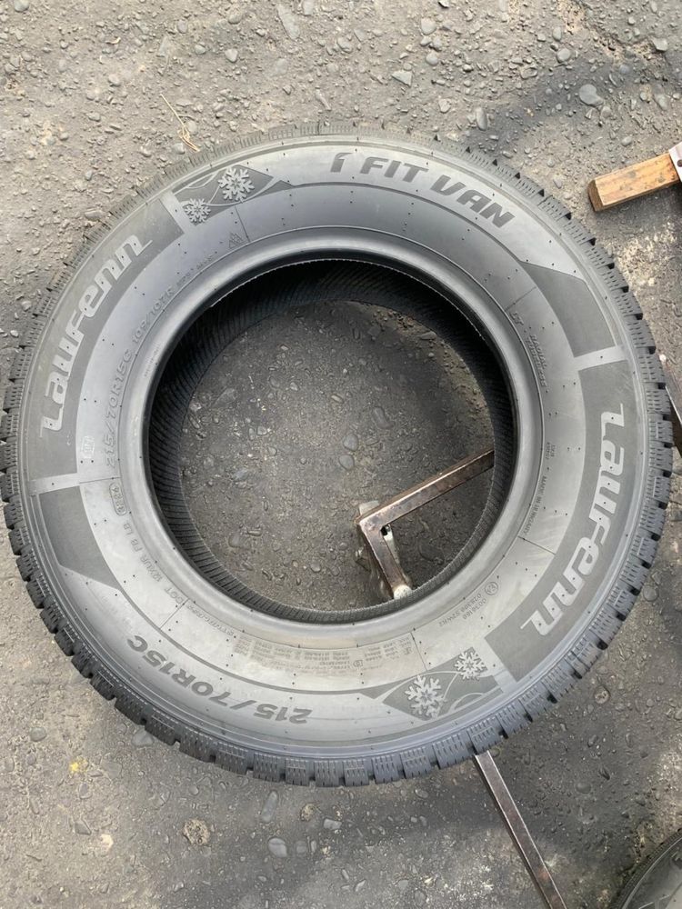 Шини нові 215/70 R15C Laufenn зима 2024 рік