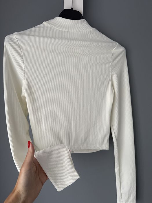 Crop top ecru dlugi rękaw ecru śmietankowa biel