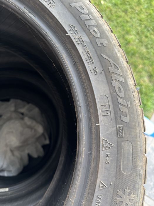 Шини 255/45/19 - 4шт Michelin Pilot Alpin PA4 зима