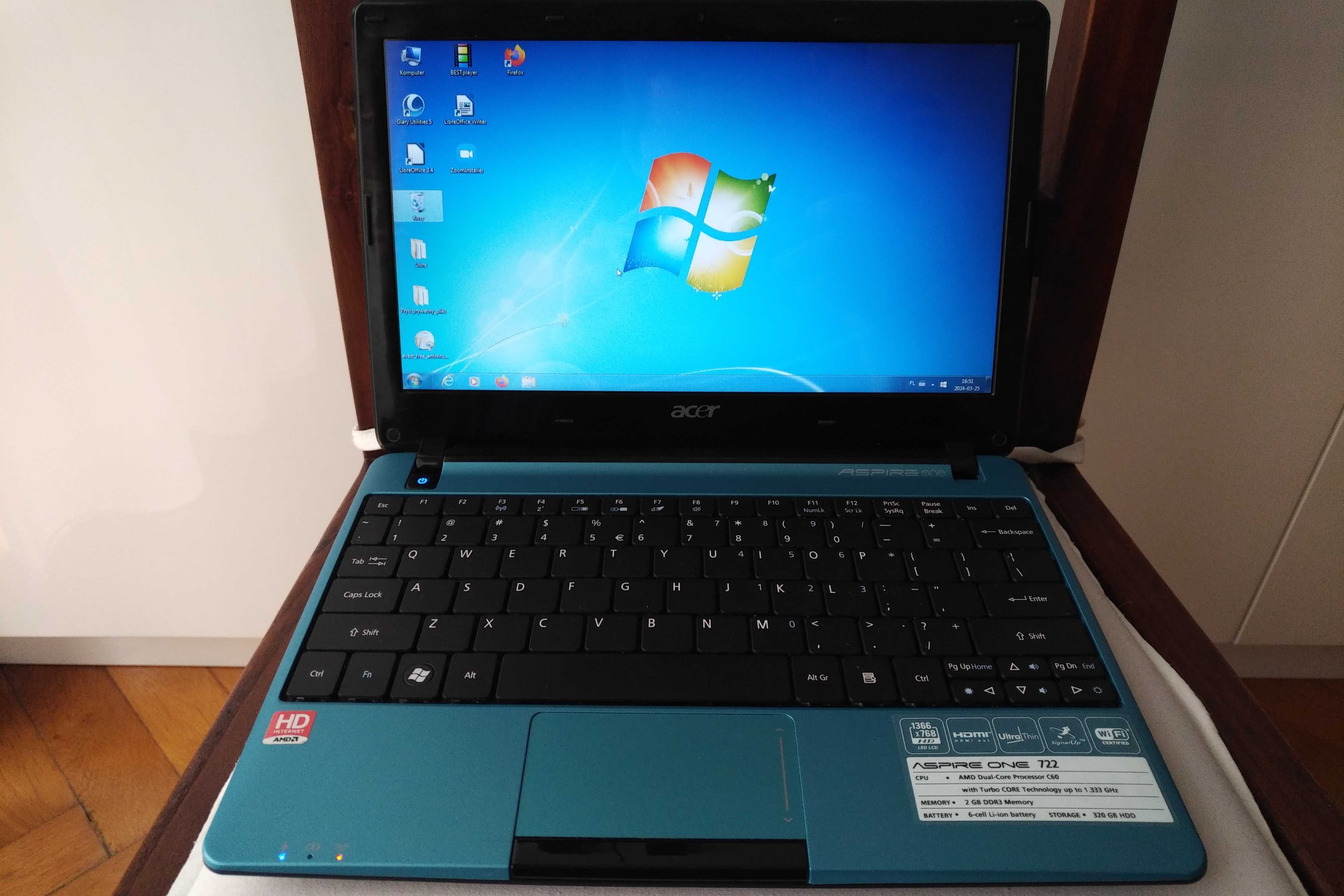 Netbook Acer Aspire One 722 (torba) stan wzorowy