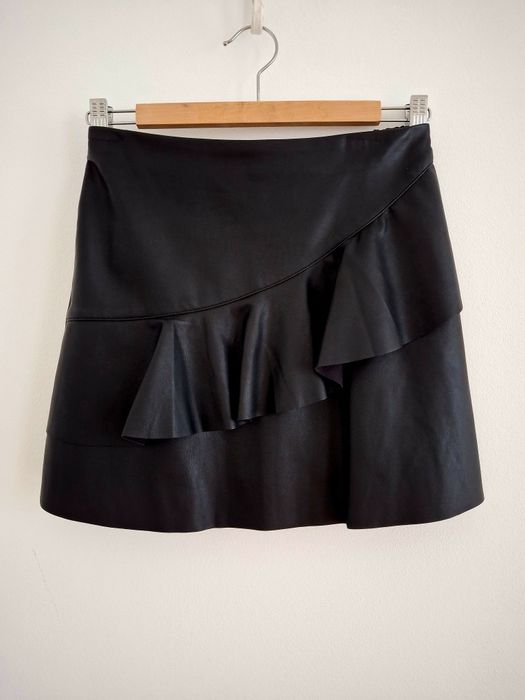 Benetton 10-11 lat 140/146/152 spódnica skórzana z falbanką