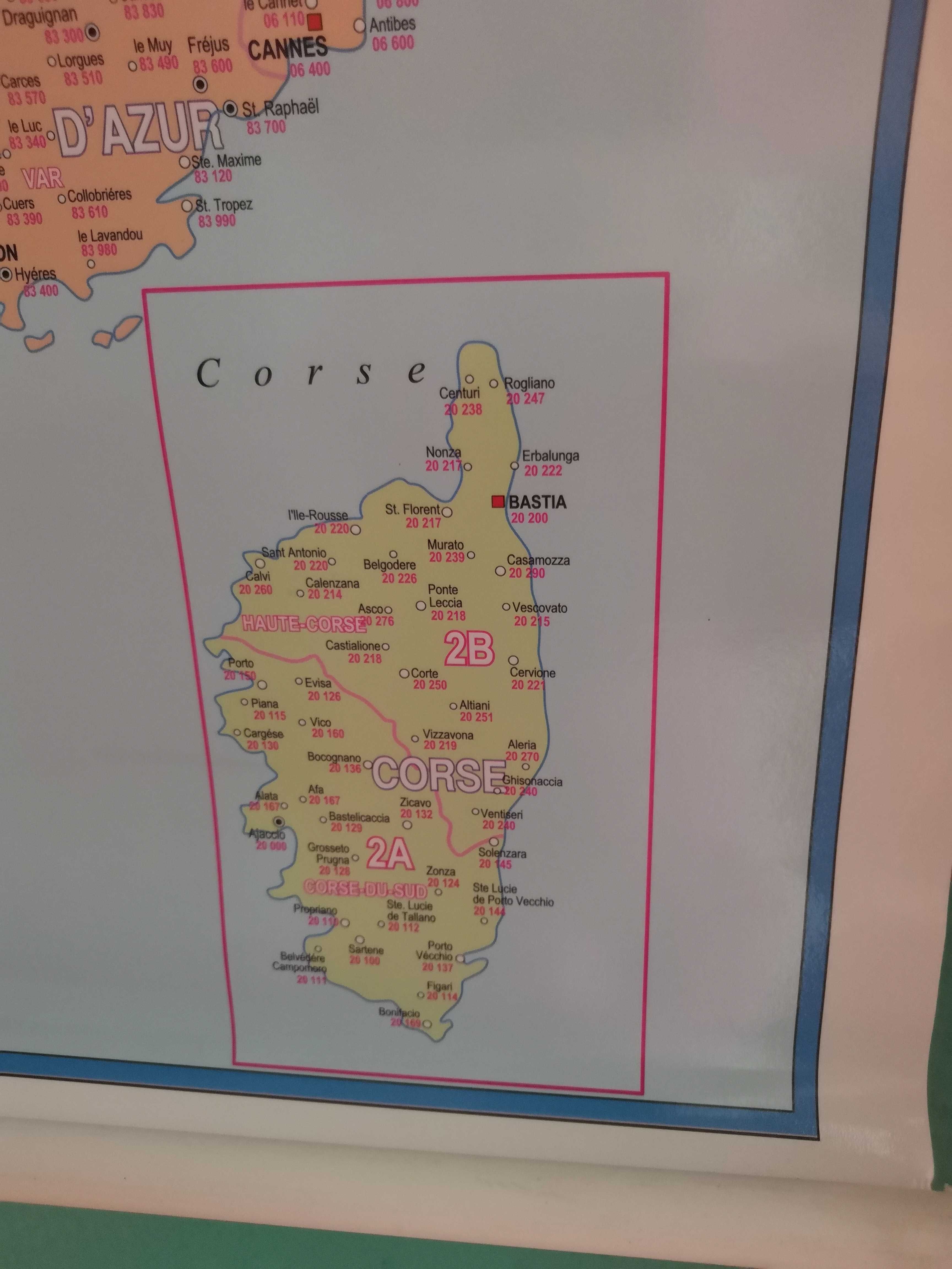 FRANCJA mapa ścienna kody pocztowe i departamenty . Mapa Francji