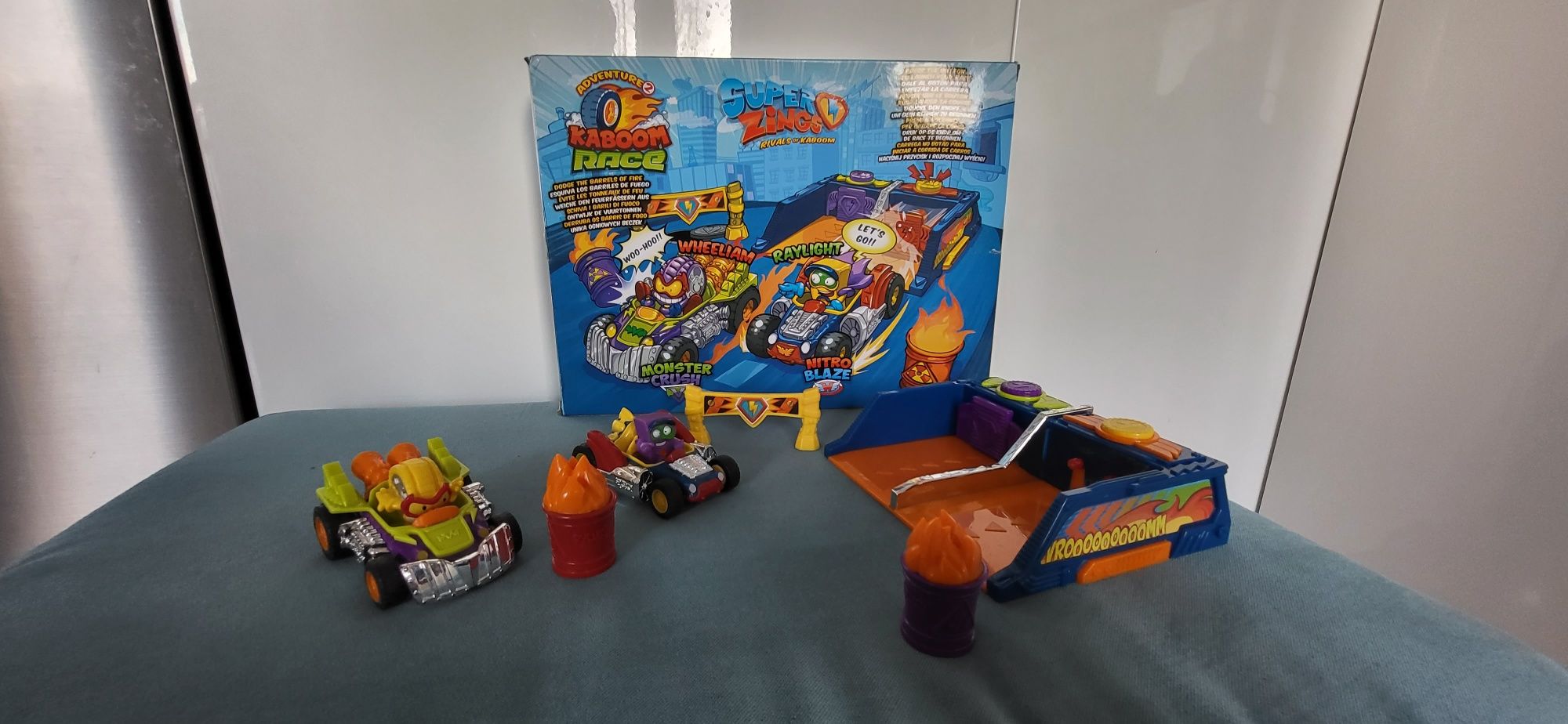 Zestaw Magic Box Super Zings Kaboom Race