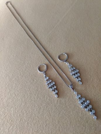 Komplet (łańcuszek, zawieszka i kolczyki) srebrny