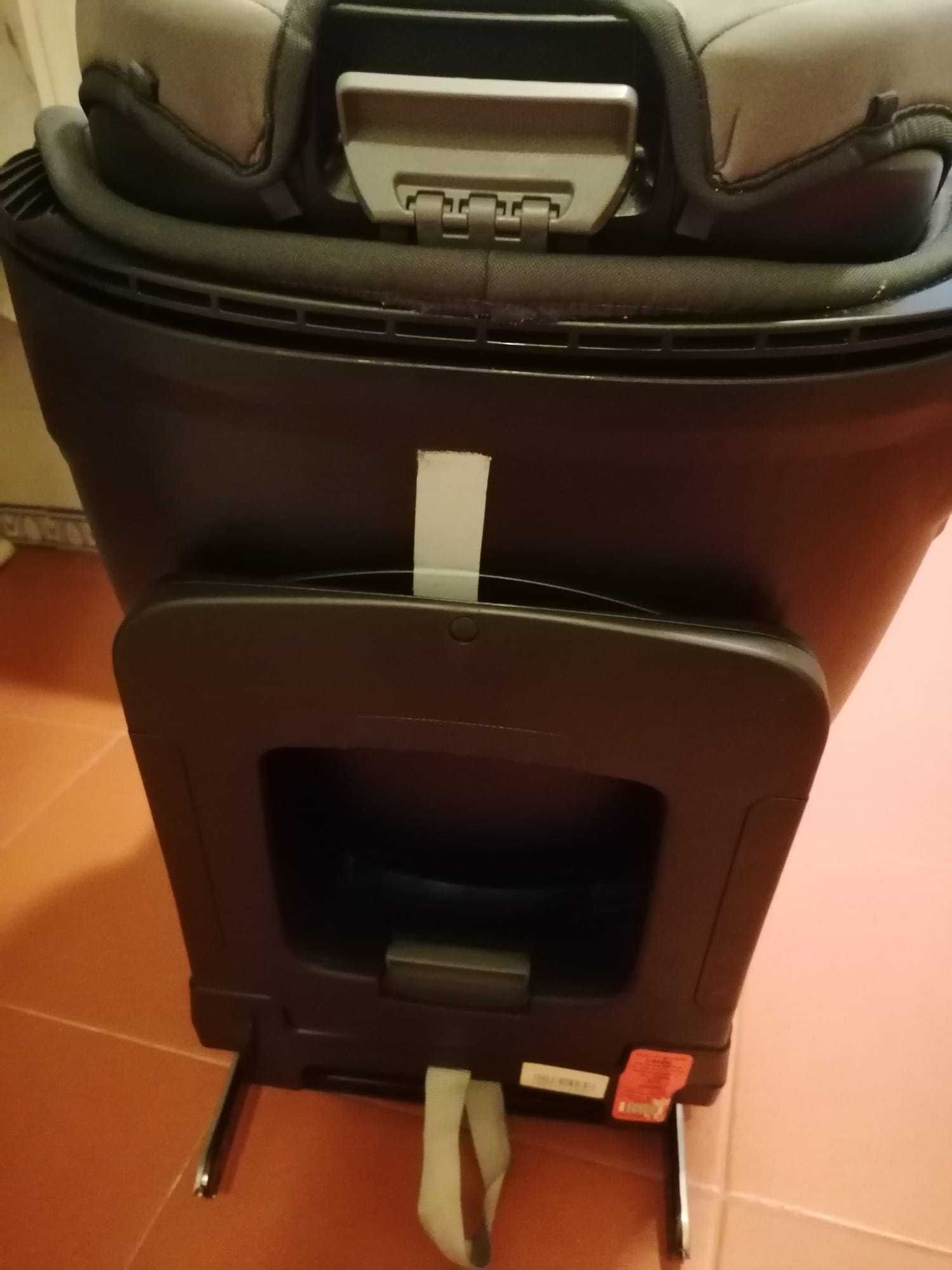 Vende-se cadeira Britax Romer Dual Fix M-i Size