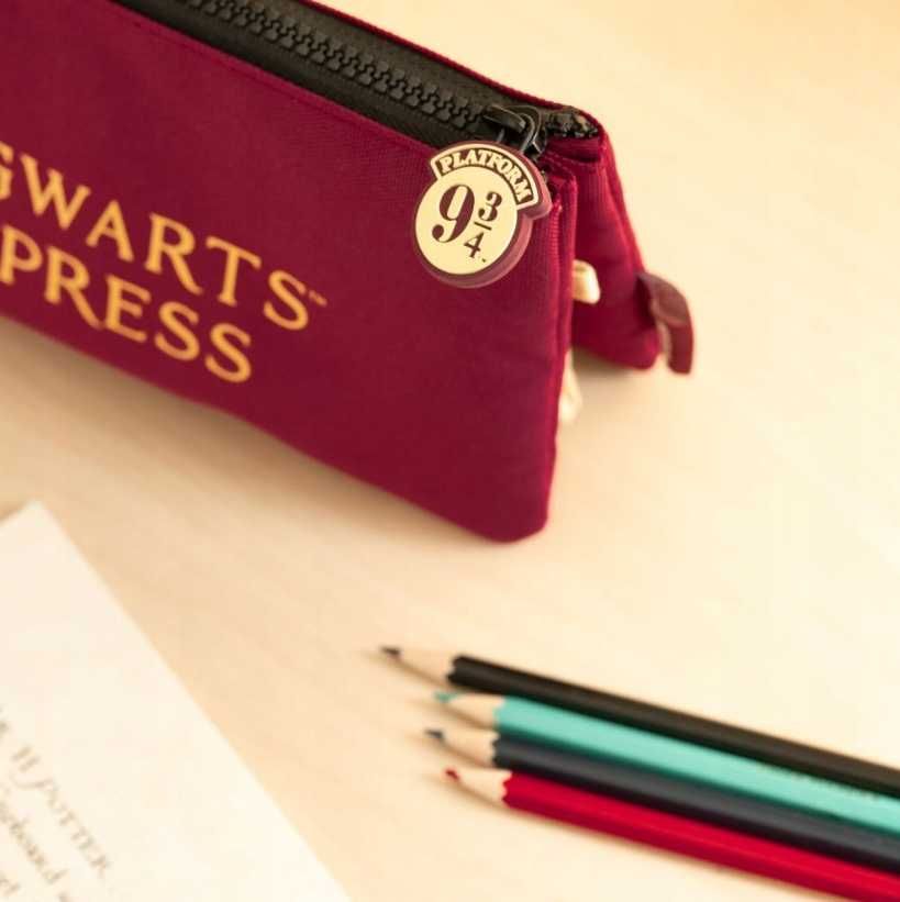 Harry Potter piórnik saszetka kosmetyczka Hogwart Expres do szkoły