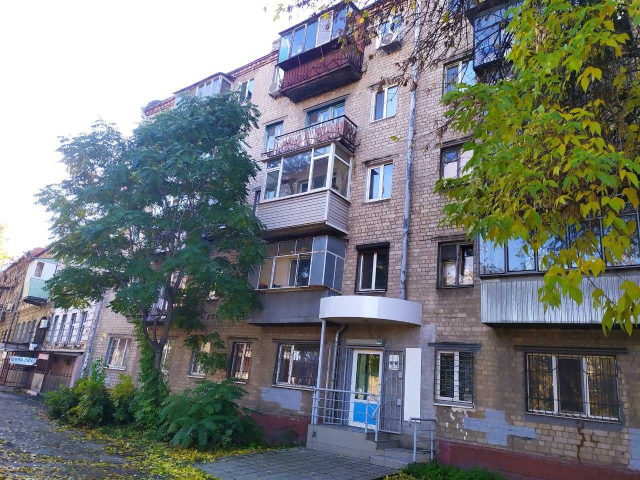 Продам  2 ккв Пастера 20, пл. Островского