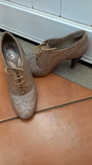 Sapatos ALDO e Zilian tam 36 em pele genuína
