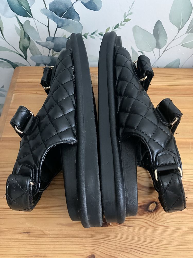Sandaly damskie czarne Seaster roz.39