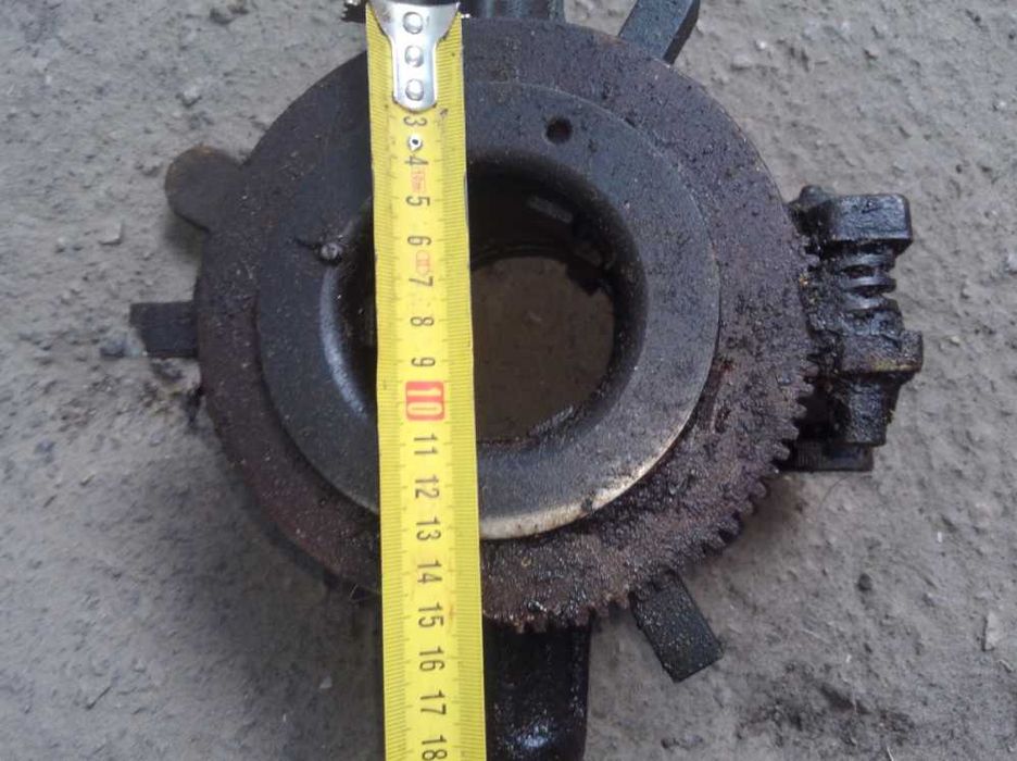 Резьбонарезные лерки, клупп, Рпезьбонарезной трубонарезной инструмент