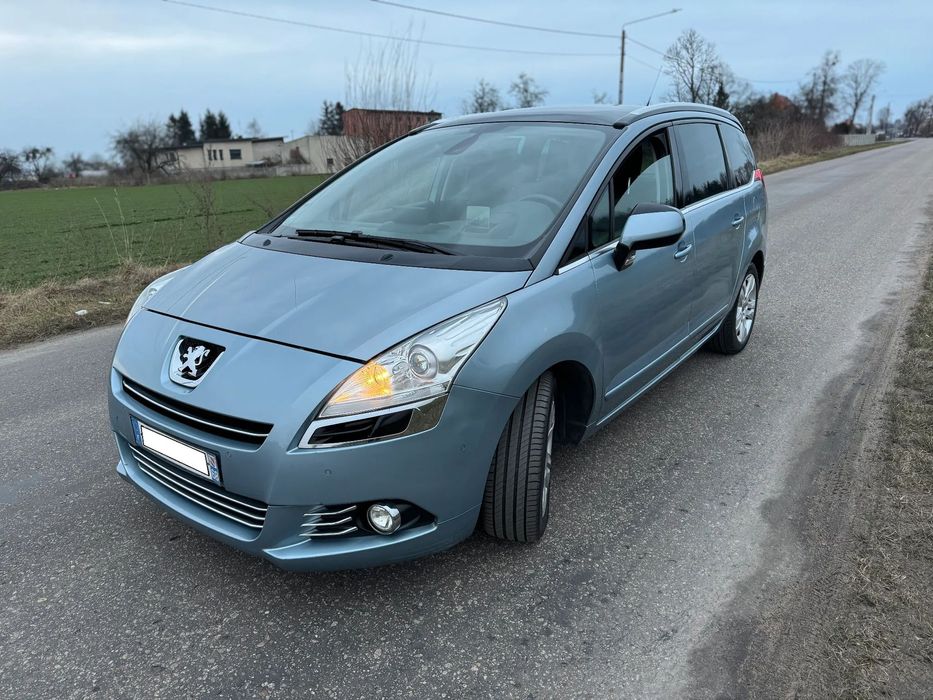 Peugeot 5008 bardzo niski przbieg 126 tys.km 7 OSÓB ful opcja wyposażenia skóry DVD